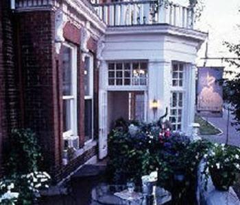 Hotel Belvedere Kingston Buitenkant foto
